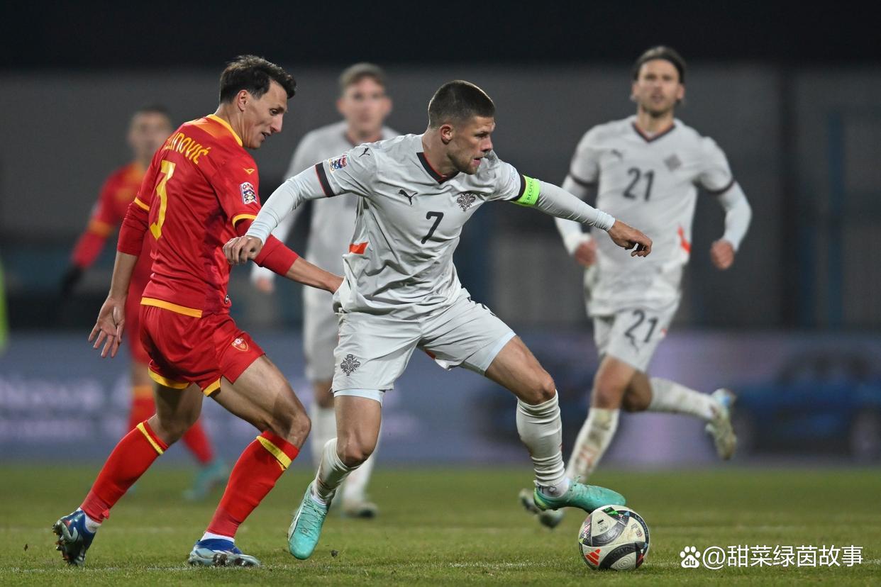 关于足球比赛最新情报：欧国联实时战况一览的信息